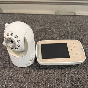 Infant Optics Baby Monitor with Camera